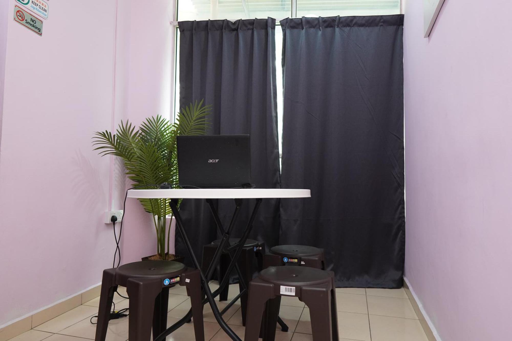 Hotel Sixty Nine Johor Bahru Eksteriør bilde